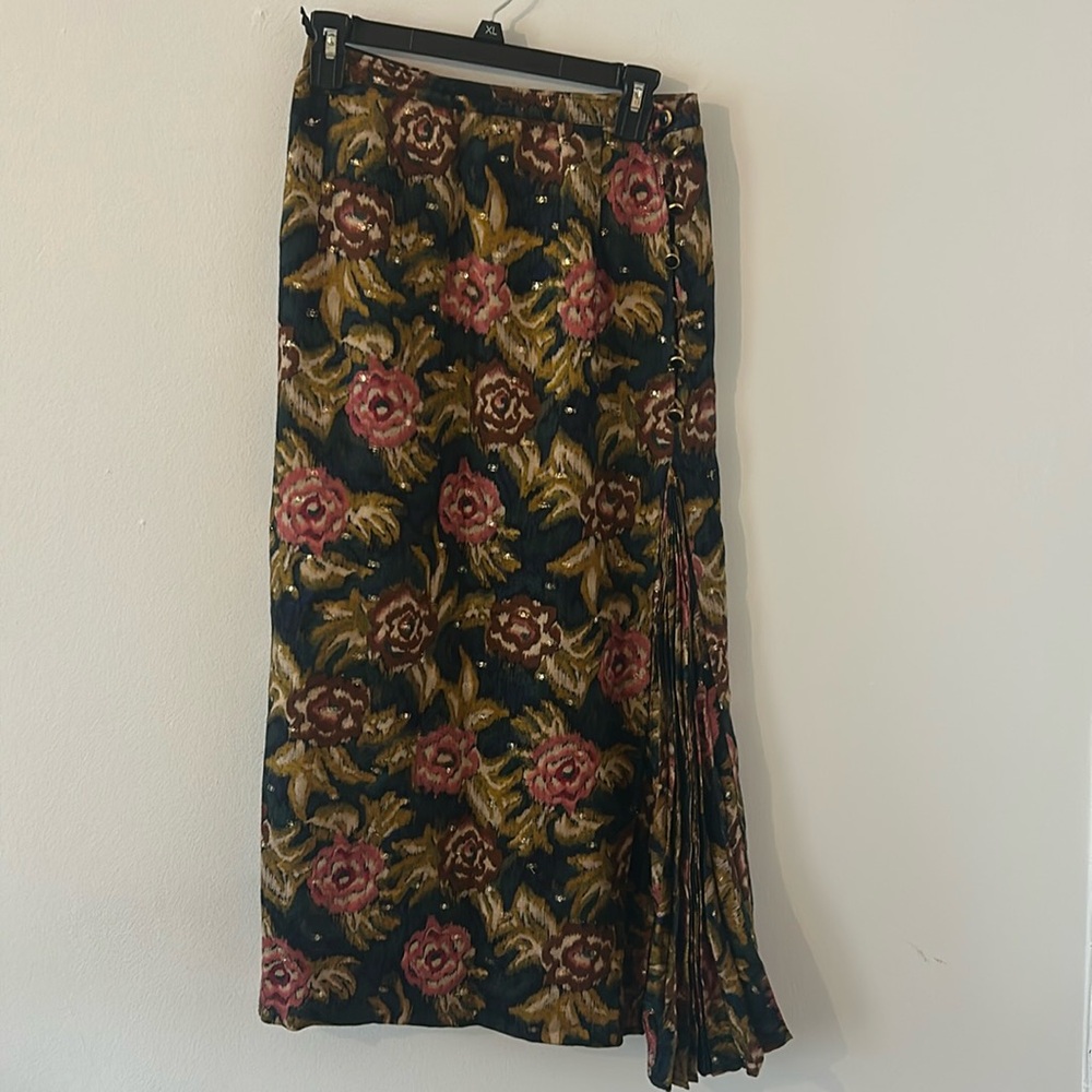VINTAGE Emanuel Ungaro Black Floral Print Pencil Midi Skirt Size 10